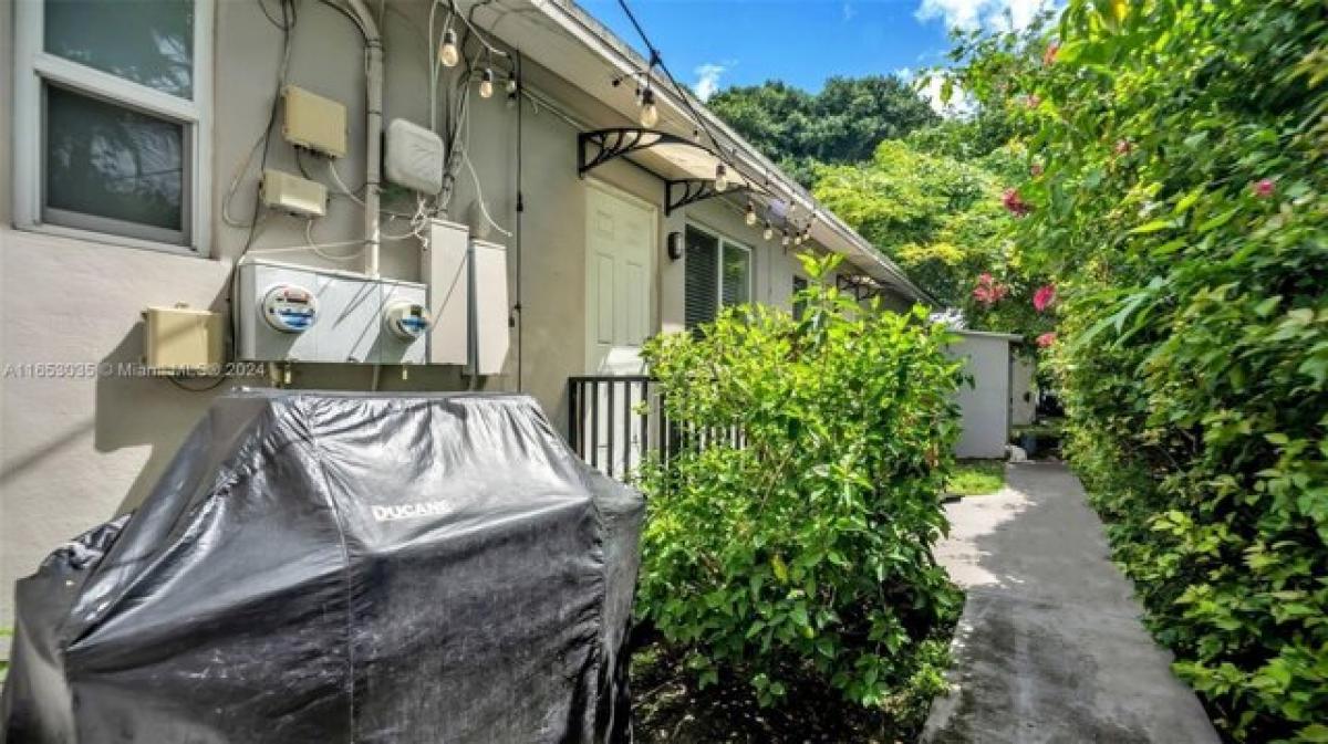 Casa T6 em Miami, USA N.º 251352