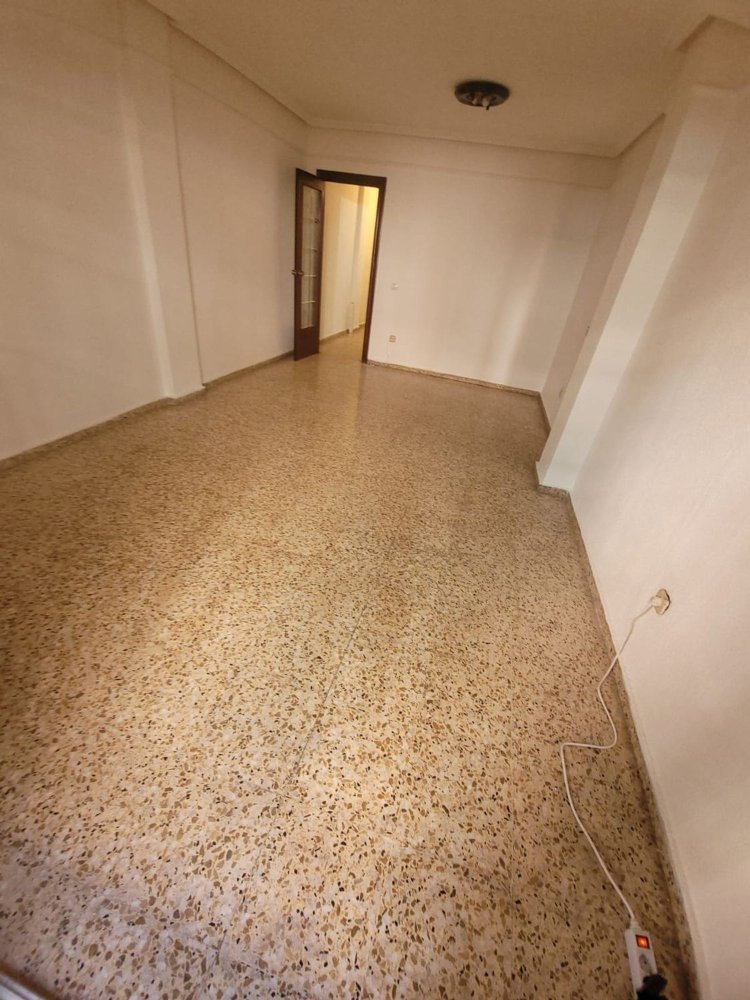 3 bedrooms Apartment in Alicante, Spain No. 157797