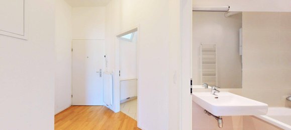 2 rooms Apartment in Vienna, Austria No. 197587 6