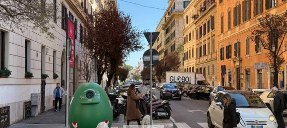 2 rooms Commercial property in Rome, Italy No. 61689 32