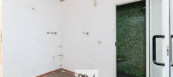 2 rooms Commercial property in Rome, Italy No. 61689 26