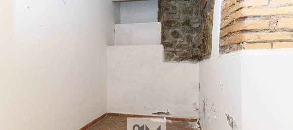 2 rooms Commercial property in Rome, Italy No. 61689 12