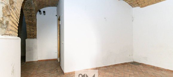 2 rooms Commercial property in Rome, Italy No. 61689 6