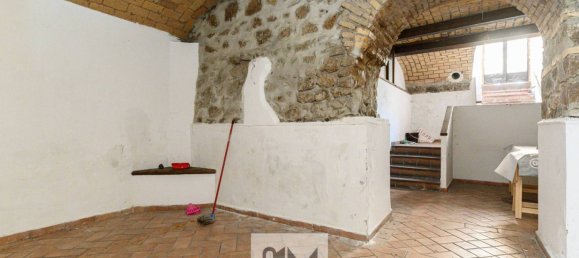 2 rooms Commercial property in Rome, Italy No. 61689 18