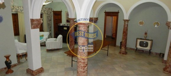 8 bedrooms House in Agullent, Spain No. 96477 8