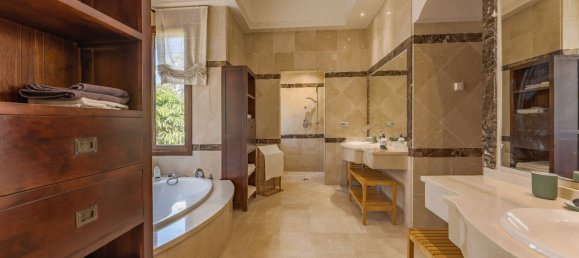 6 Schlafzimmer Villa in Marbella, Spain, Nr. 189932 32