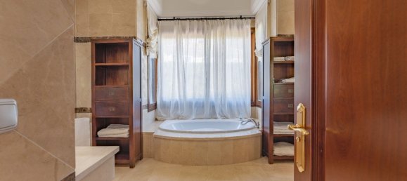 6 Schlafzimmer Villa in Marbella, Spain, Nr. 189932 29