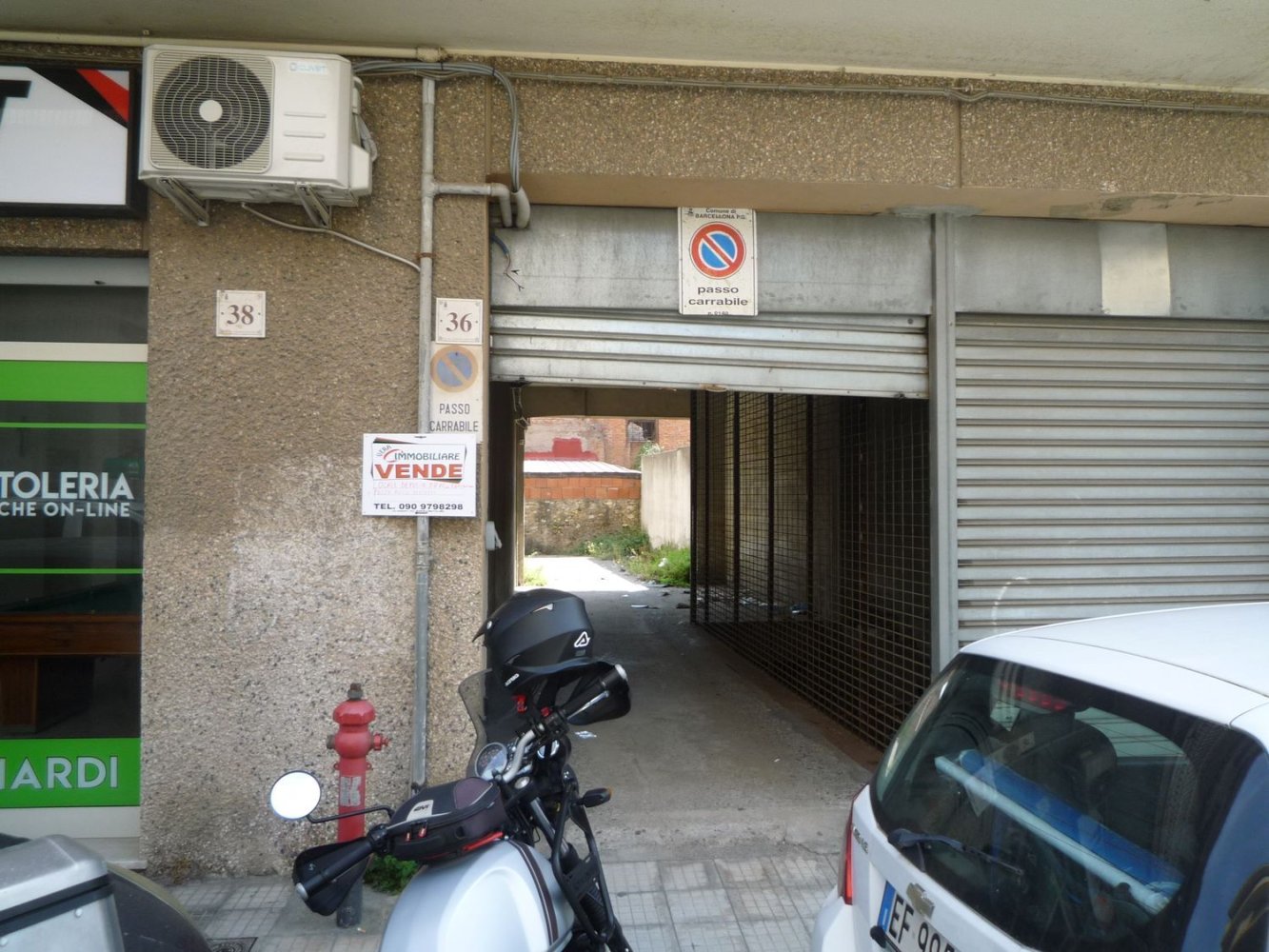 Imóvel comercial em Barcellona Pozzo di Gotto, Italy 77 m² N.º 69817