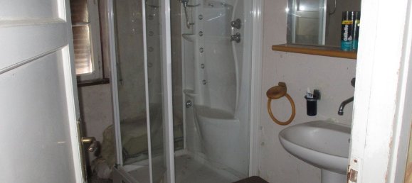 4 Schlafzimmer Haus in Gorizia, Italy, Nr. 378093 18