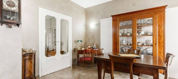 5-Zimmer Wohnung in Cosenza, Italy, Nr. 207389 7