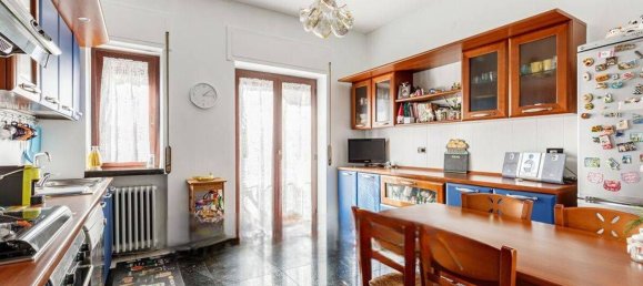 5-Zimmer Wohnung in Cosenza, Italy, Nr. 207389 10