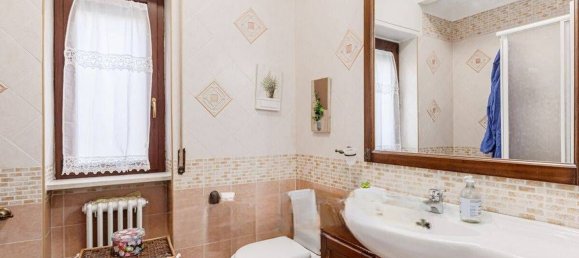 5-Zimmer Wohnung in Cosenza, Italy, Nr. 207389 21