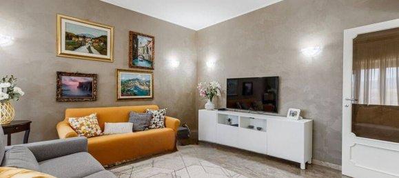 5-Zimmer Wohnung in Cosenza, Italy, Nr. 207389 6