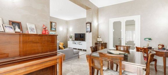 5-Zimmer Wohnung in Cosenza, Italy, Nr. 207389 9