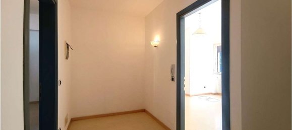 2 bedrooms Apartment in Venice, Italy No. 330176 12