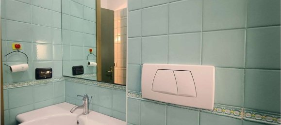 2 bedrooms Apartment in Venice, Italy No. 330176 11