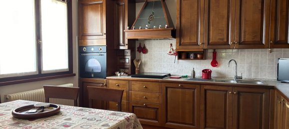 Casa de 5 divisões em Udine, Italy N.º 51717 3