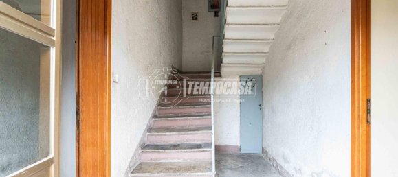 6غرفة منزل في Alzate Brianza, Italy رقم 14602 9