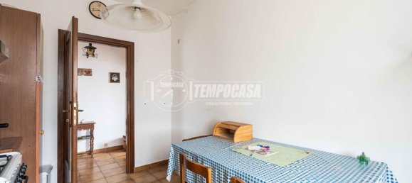 6غرفة منزل في Alzate Brianza, Italy رقم 14602 22