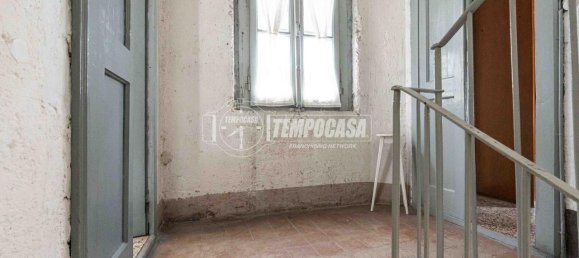 6غرفة منزل في Alzate Brianza, Italy رقم 14602 10