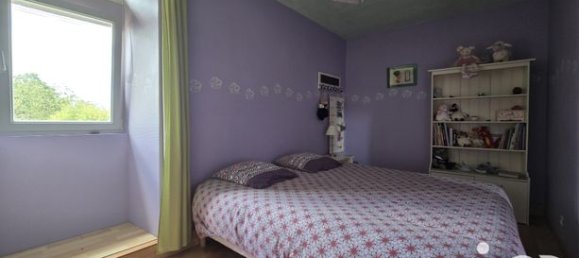 Casa de 5 dormitorios en Deux-Sevres, France No. 300722 14