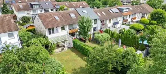 Adosado de 4 dormitorios en Bodenseekreis, Germany No. 339310 2