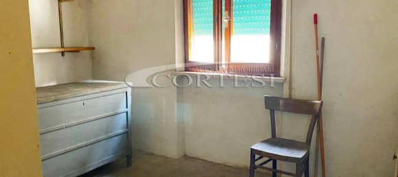 3 bedrooms House in Terre Roveresche, Italy No. 223824 6