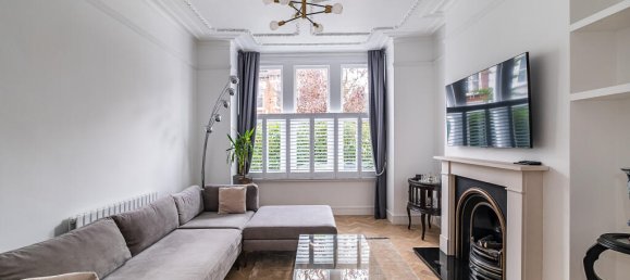 3 bedrooms House in London, United Kingdom No. 14043 17