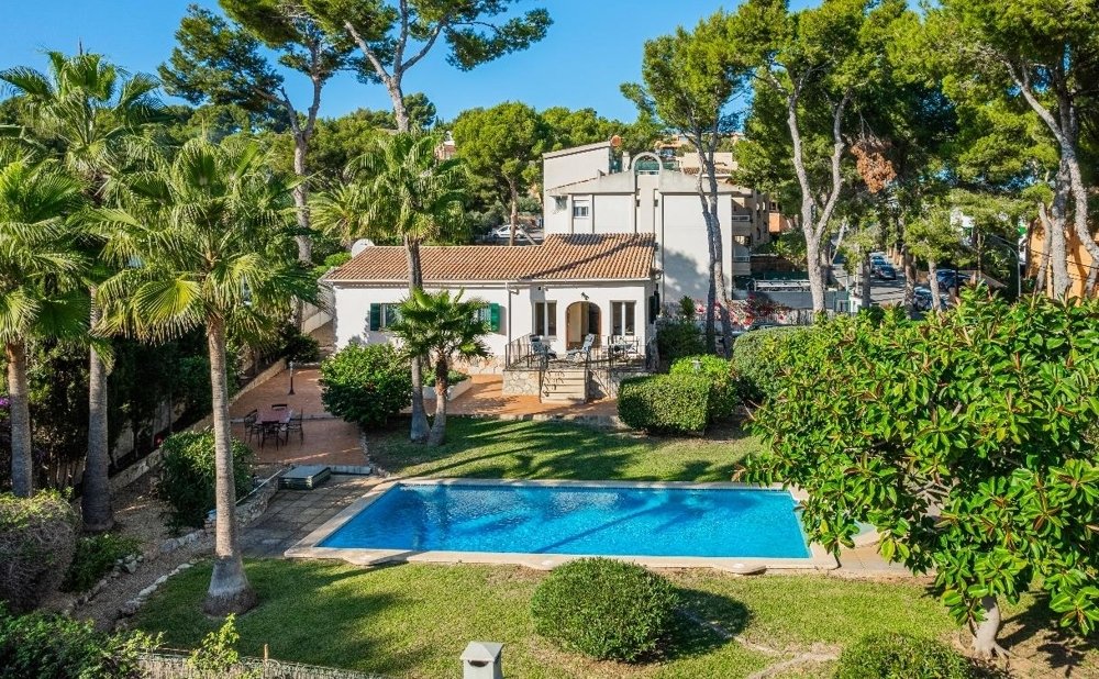 Villa de 3 dormitorios en Santa Ponsa, Spain No. 16237