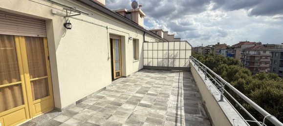 Пентхаус с 2 спальнями в Парелла, Италия № 329529 8