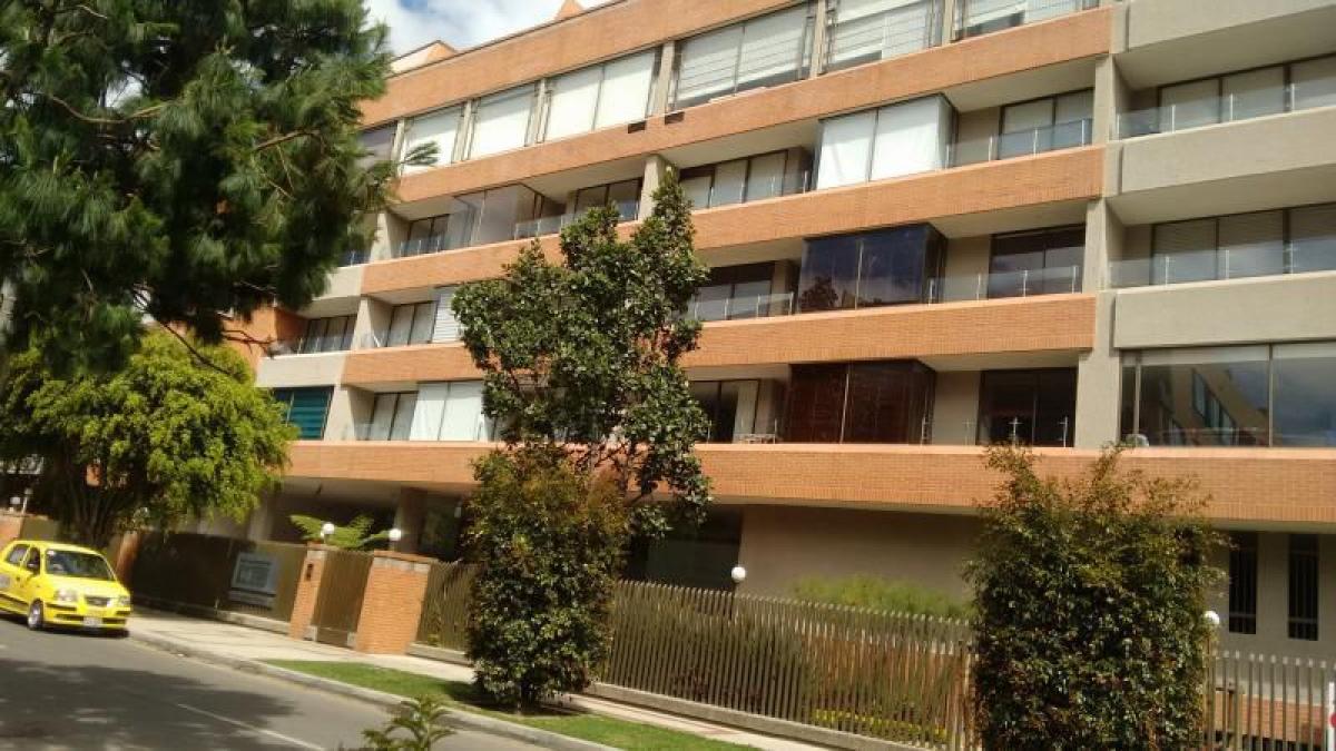 2 bedrooms House in Bogota, Colombia No. 10929