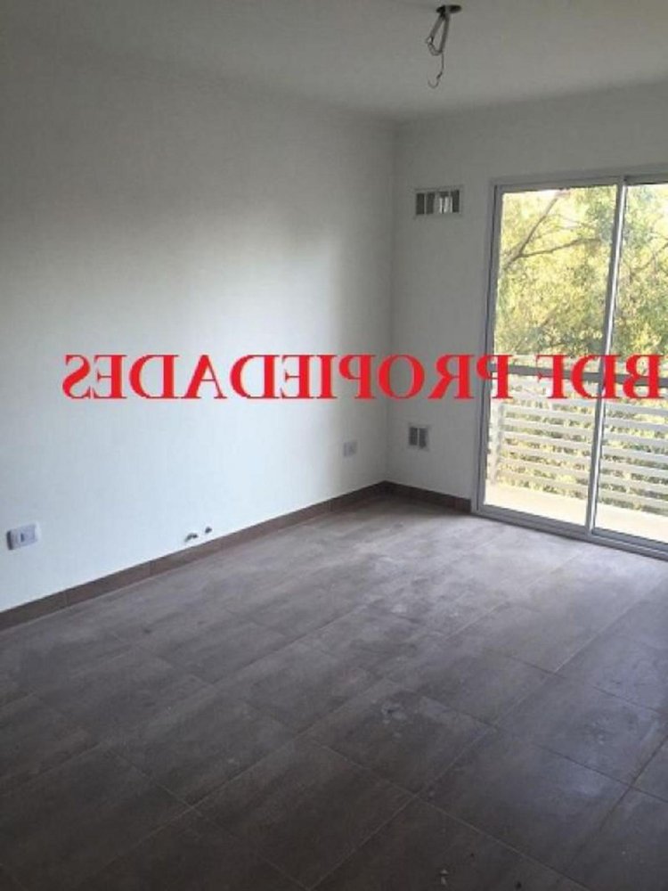 2 Schlafzimmer Wohnung in General San Martin, Argentina, Nr. 57424