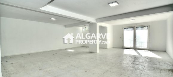 4 bedrooms Villa in Quarteira, Portugal No. 98840 16