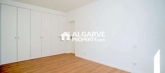 4 bedrooms Villa in Quarteira, Portugal No. 98840 9