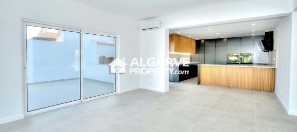 4 bedrooms Villa in Quarteira, Portugal No. 98840 42