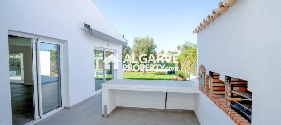 4 bedrooms Villa in Quarteira, Portugal No. 98840 49