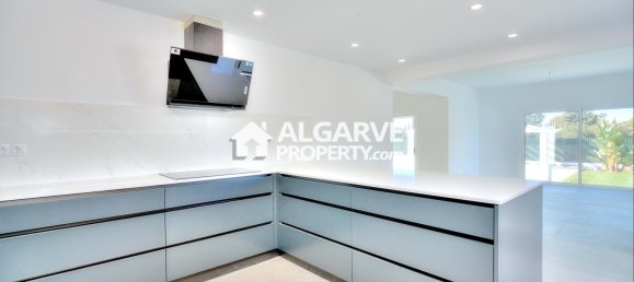 4 bedrooms Villa in Quarteira, Portugal No. 98840 43