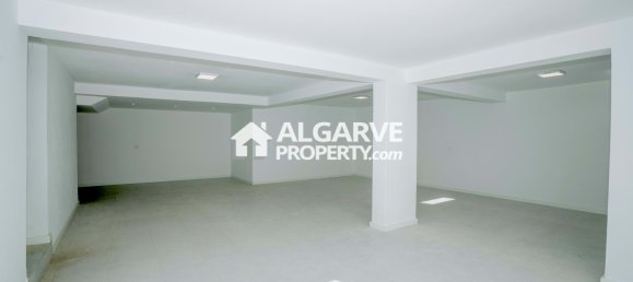 4 bedrooms Villa in Quarteira, Portugal No. 98840 18