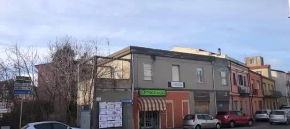 8 rooms Apartment in Macomer, Italy No. 116980 2