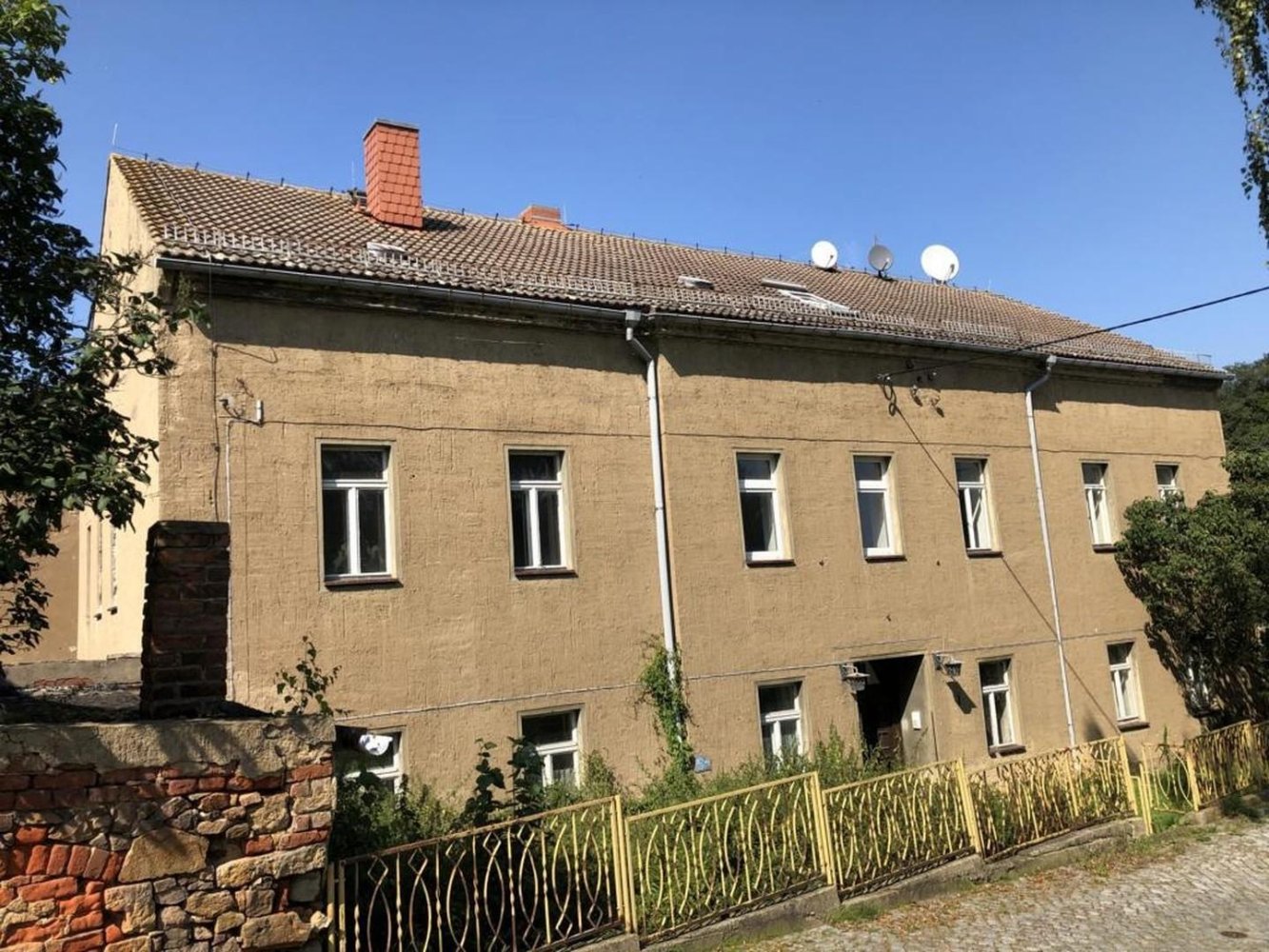 20-Zimmer Gewerbliche Immobilie in Sachsen, Germany, Nr. 370397