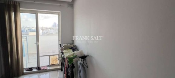 Ático de 2 dormitorios en Birkirkara, Malta No. 2837 6