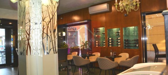 240m² Commercial property in Udine, Italy No. 224294 19