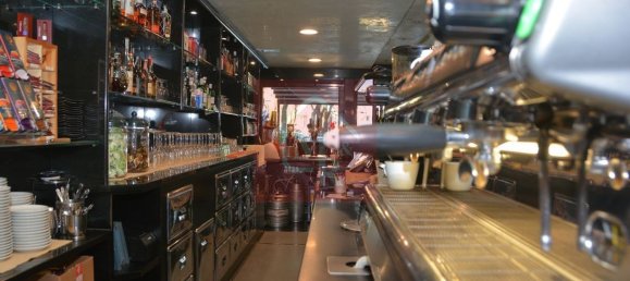 240m² Commercial property in Udine, Italy No. 224294 15