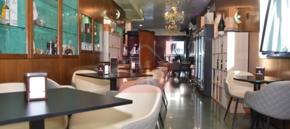 240m² Commercial property in Udine, Italy No. 224294 28