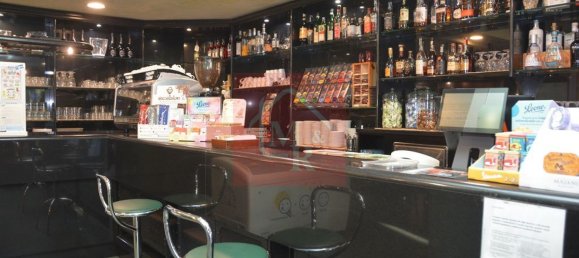 240m² Commercial property in Udine, Italy No. 224294 23