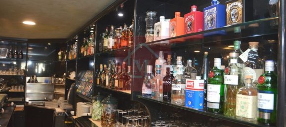 240m² Commercial property in Udine, Italy No. 224294 13