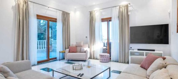 6 Schlafzimmer Villa in Mesa Geitonia, Cyprus, Nr. 7089 5