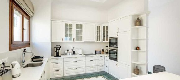 6 Schlafzimmer Villa in Mesa Geitonia, Cyprus, Nr. 7089 3