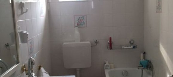 7 rooms Apartment in Genoa, Italy No. 62118 8