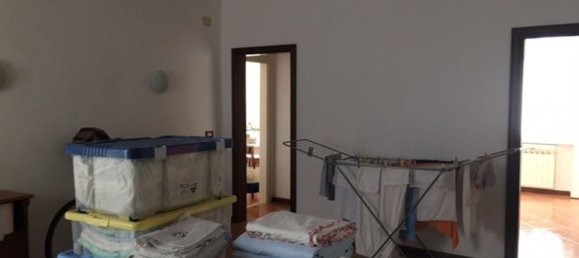 7 rooms Apartment in Genoa, Italy No. 62118 6